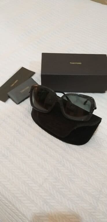 optik nisangah satilir: Tom Ford eynek — 16
