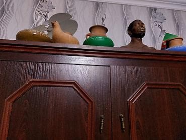 qapi ustu: Mebel dəsti – qonaq otağı üçün şkaf və vitrindən ibarət - Material — 1