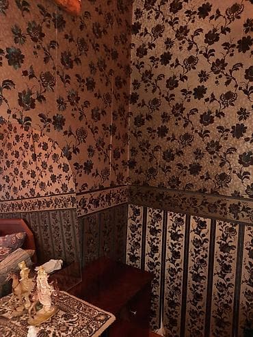 şamaxıda satılan evlər əmlak az: 6 otaqlı, 450 kv. m, Orta təmir — 2