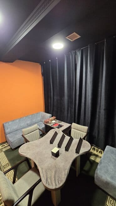 вакансии в отелях баку: Ofisiant tələb olunur, Restoran, Gündəlik ödəniş, 18-29 yaş, Təcrübəsiz — 10