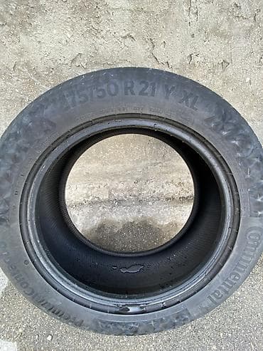 masin antena: Şin Continental 275 / 50 / R 21 — 3