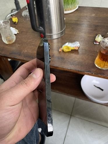 iphone 5s gold: IPhone 14 Pro, 256 ГБ, Графит — 3