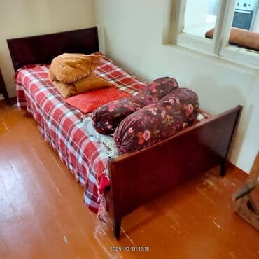 двухэтажные кровати: Б/у, Односпальная кровать, Без подьемного механизма, Без выдвижных ящиков — 2