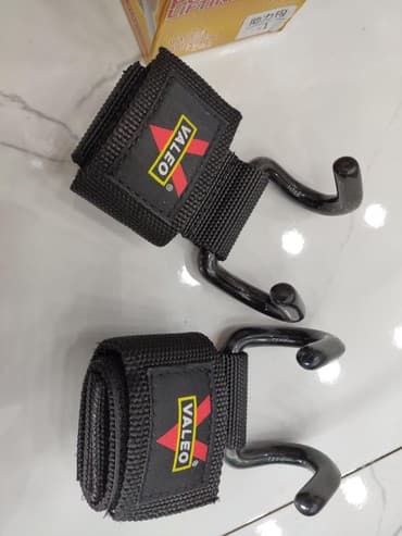 i̇dman aləti: Turnik və ya ştanq üçün ləmka "Valeo". Metrolara və şəhərdaxili — 2