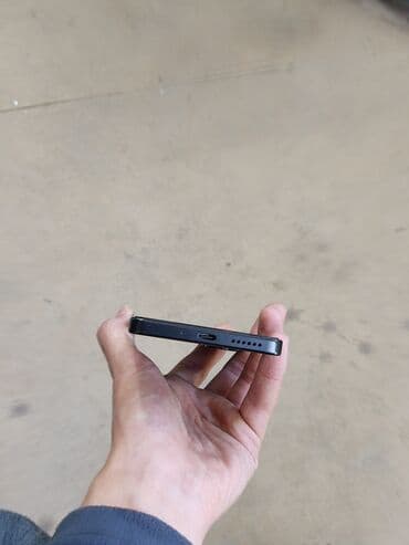 iphone 16 yığılma: Poco M6 Pro, 256 GB, rəng - Qara, Sensor — 4