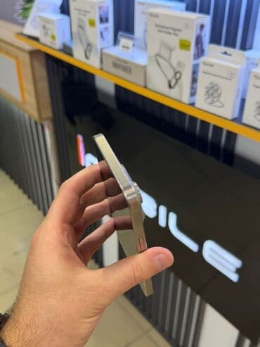 ıphone 7: IPhone 15 Pro Max, 256 GB, Gümüşü, Simsiz şarj — 5