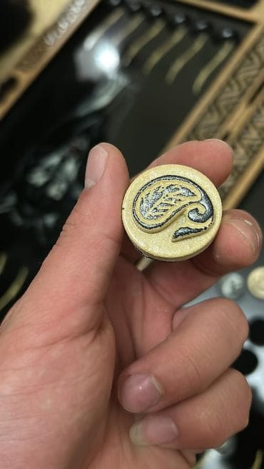 Нарды: Taxta nərd dəsti – əl işı - Material: Qoz ağacından hazırlanıb - — 2