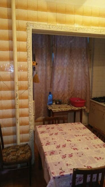 3 mkr kiraye evler: Bakı, 3 otaqlı, Köhnə tikili, m. Əhmədli, 70 kv. m — 12