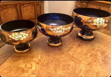 murebbe qablari: Bogema meyvə və konfet qabları.
Əcəmi metrosuna catdırılma — 1