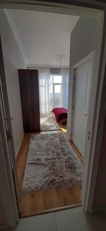 ilkin ödənişi 10000 olan evlər: 3 otaqlı, Yeni tikili, 109 kv. m — 8