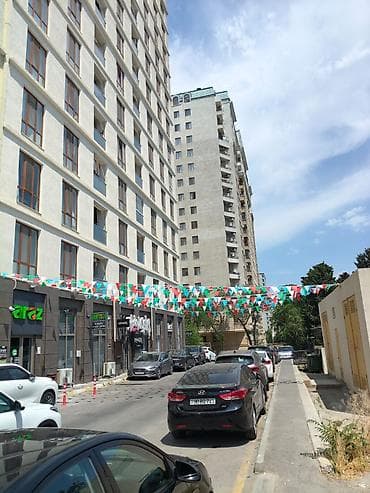 gence emlak ev: Yasamal, 3 otaqlı, Yeni tikili, m. İnşaatçılar, 80 kv. m — 3