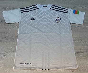 idman forma: Qalatasaray, Qarabağ, futbol forması, futbol geyimləri Beşiktaş — 6