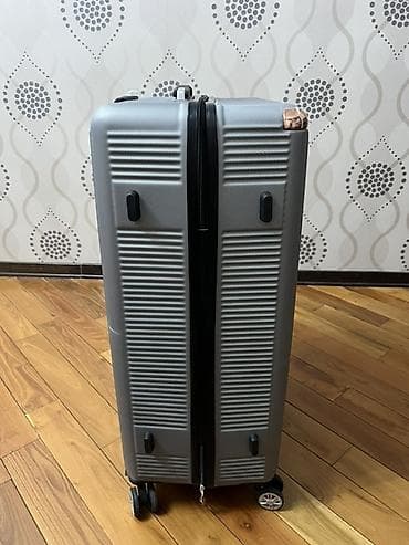 3 təkər velosiped: Böyük ölçülü sərt qablı səyahət çamadanı - Korpus: yivli, möhkəm sərt — 4