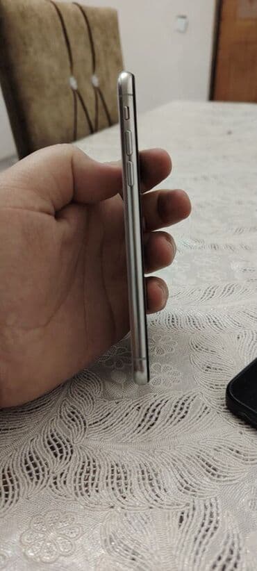 iphone xacmaz: IPhone X, 64 GB, Gümüşü, Face ID — 4