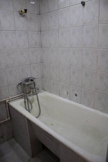 neftcilerde 1 otaqli evlerin qiymeti: Bakı, 2 otaqlı, Köhnə tikili, m. Gənclik, 64 kv. m — 8