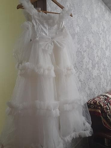 dəst geyim: Uşaq üçün zərif ağ ziyafət/libas paltarı - Rəng: Qar bəyaz - Model — 2