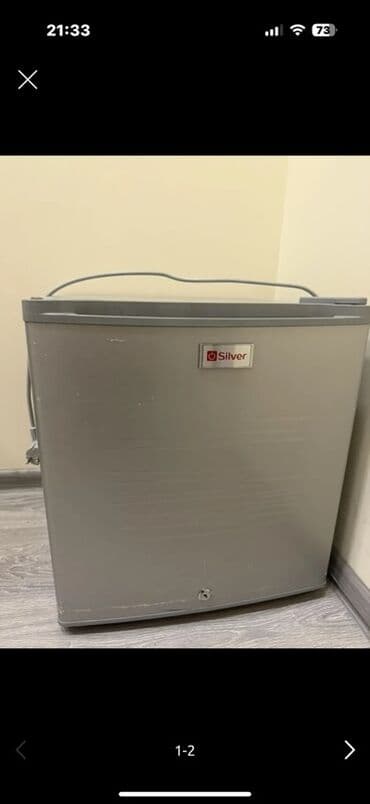 Mini Soyuducu Satılır, rəng - Gümüşü