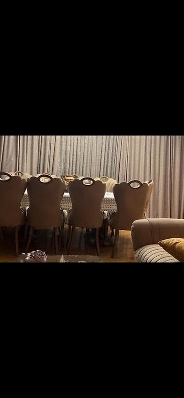 acilib yigilan stollar: Qonaq otağı üçün, Açılmayan, Dördbucaq masa — 3