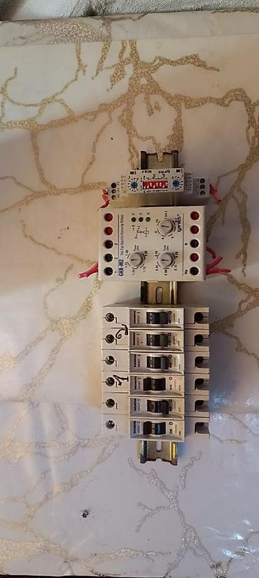 Tikinti daşları: İşlənmiş, Elektrik şit — 1