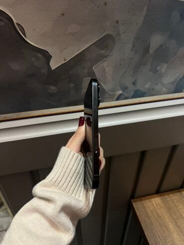 iphone 16 pro islenmis: IPhone 16 Pro, 256 GB, Black Titanium, Barmaq izi, Face ID, Zəmanət — 3