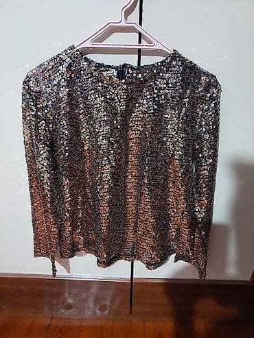 salvar: Payetli qadın bluzu - Model: uzunqol, dairəvi yaxa - Material: bütün — 2
