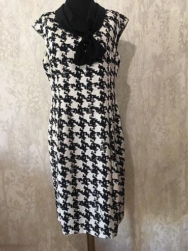 2ci el paltar: Платье из ткани «гусиная лапка» с черным воротником. Размер М. Крой — 2