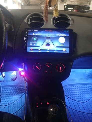 Seat: Seat Ibiza: 1.4 л | 2012 г. 162000 км Хэтчбэк — 10