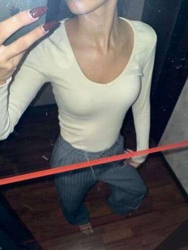 zara qadın: Trendyoldan vurulubs razmer,az geyinilib 9 azn — 1