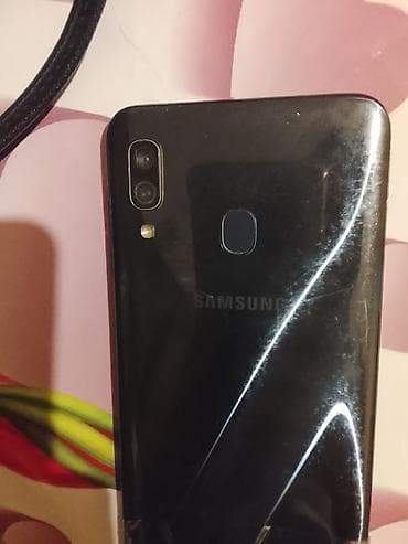 samsung a20s qiyməti: Samsung Galaxy A20, 32 GB, rəng - Qara, İki sim kartlı — 2