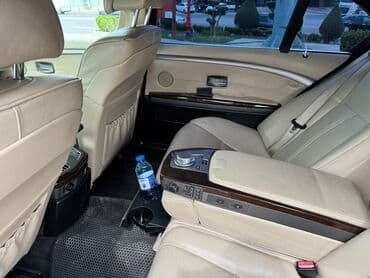 3D panellər: BMW 7 series: 4 l | 2006 il Limuzin — 8