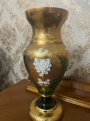 Bogema yaşıl güldan