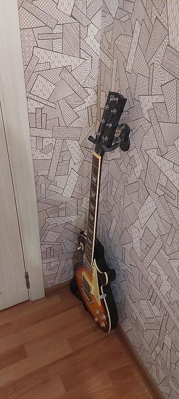 Gibson Les Paul üslubunda elektrik gitara - Korpus: tək kəsimli — 5