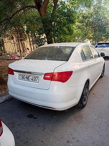 mini maşınlar qiyməti: Model: MG 350 MİNİK 2011 İşlenmiş Xüsusiyyətlər: - Kuzov: 4 qapılı — 3