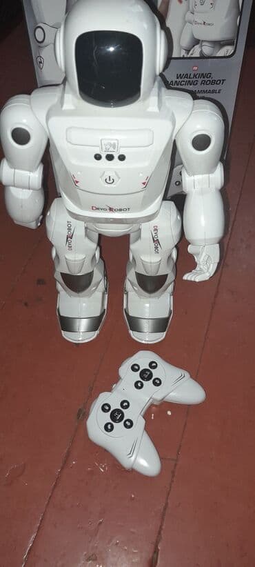 Boyuk olcu 15 man
Maĝazada 100-120 man