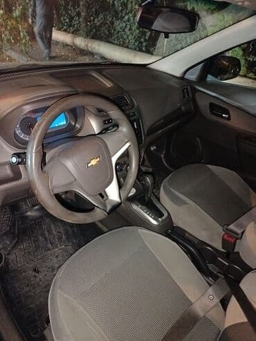 авто в кредит: Chevrolet Cobalt sedan - Kuzov: 4 qapılı sedan, tünd boz rəng - — 3