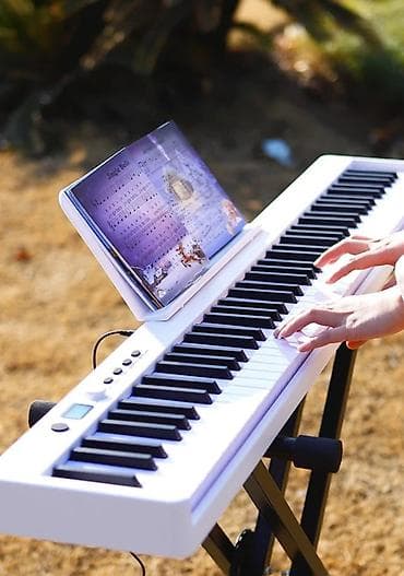 Təzədir. Qutuda. Pianino kursuna başlayanlar üçün, Fotepiano