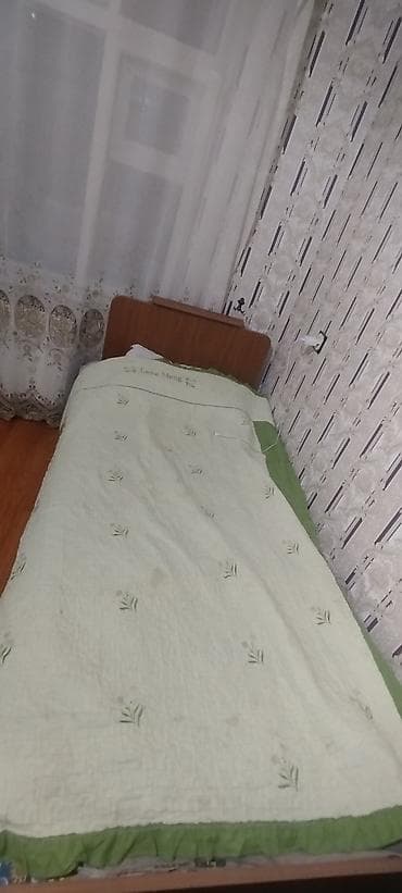 genc oglan otaqlari: Təknəfərlik çarpayı — 1