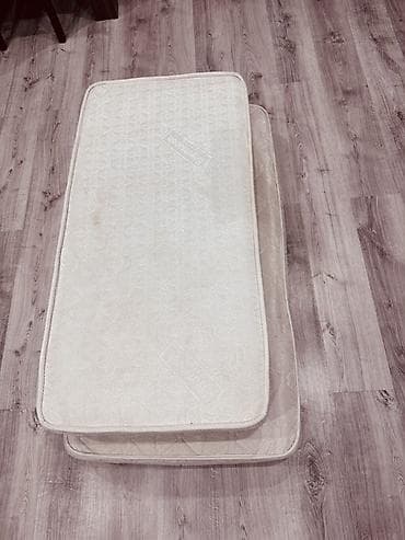 Ev və bağ: Körpələr üçün İşlənmiş Süngər Döşək, Pulsuz çatdırılma, Ödənişli çatdırılma — 2