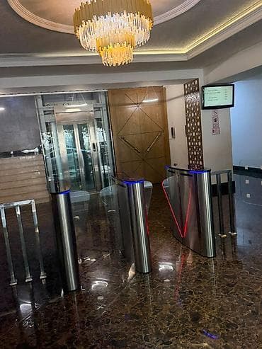Kommersiya daşınmaz əmlakı: Alliance Business Center,Qarabağ küç 22,yerləşən sahəsi 33 kvm olan — 9