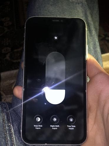 not 10 ekran: IPhone 11, 128 GB, Ağ, Face ID — 3