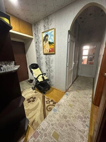 9 ci mikrorayon satilan evler: Bakı, 3 otaqlı, Köhnə tikili, 80 kv. m — 13