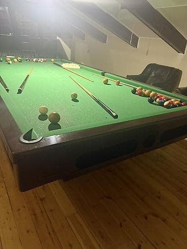 Спортивные игры: Bilyard masası və aksesuarları Təcili satıldığı üçün dəyərindən çox — 4