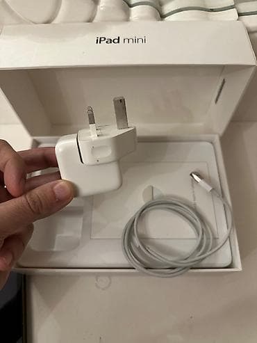 red magic 6: Ipad 2 noqtede olsun ciziq yoxdur karobka adaptr kabro var — 5