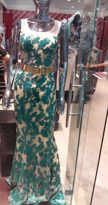 hicab paltari: Teze ziyafet paltari. Keyfiyyetlidir. 38-40 olcude — 1