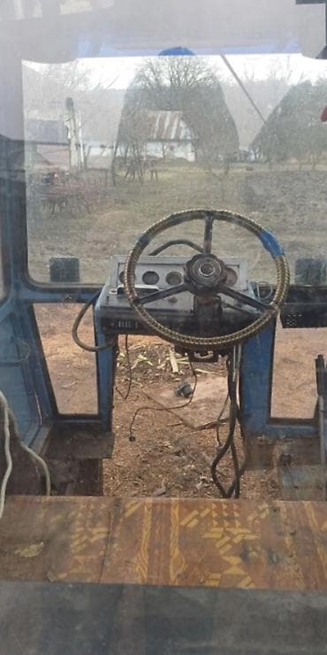 kreditle traktor: Traktorlar — 5