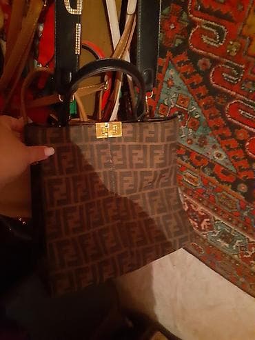 Əl çantası, Fendi