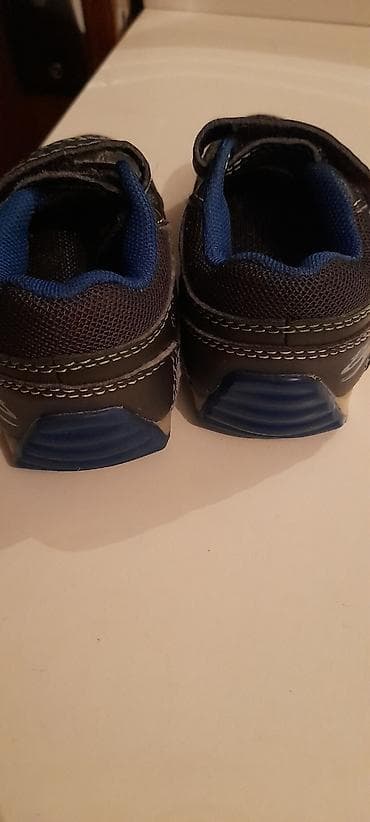 ortopedik ayaqqabilar: Uşaq ayaqqabısı yenidir. Bobbi firması. Almaniyadan alınıb. çamadanda — 3