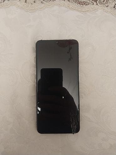 13 pro plus: Samsung Galaxy M12, 64 GB, rəng - Qara, Qırıq — 2