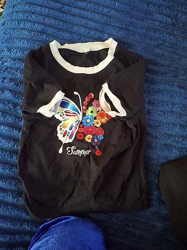 idman desdi: Qadın geyim dəsti – 1 cins gödəkçə + 3 şərf Cins gödəkçə: - Klassik — 5