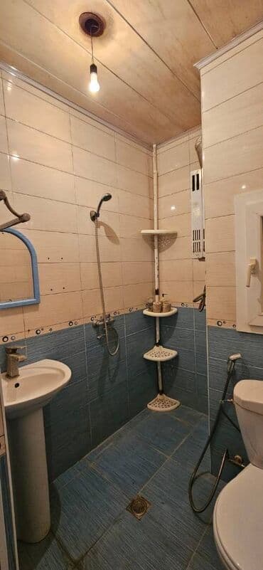 ist petrol tbilisi prospekti: Memar əcəmi metrosu Əcəmi molnan üzbəüz 5 mərtəbəli binanın 5-ci — 10